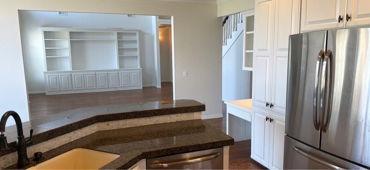 1216 Ne Buckingham Blvd #1 - Photo 7 of 22