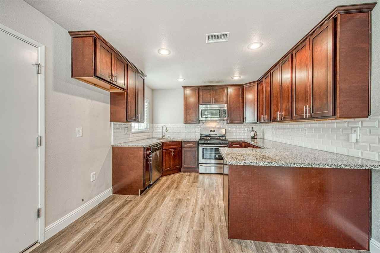 2234 E Rialto Ave #1 - Photo 3 of 8