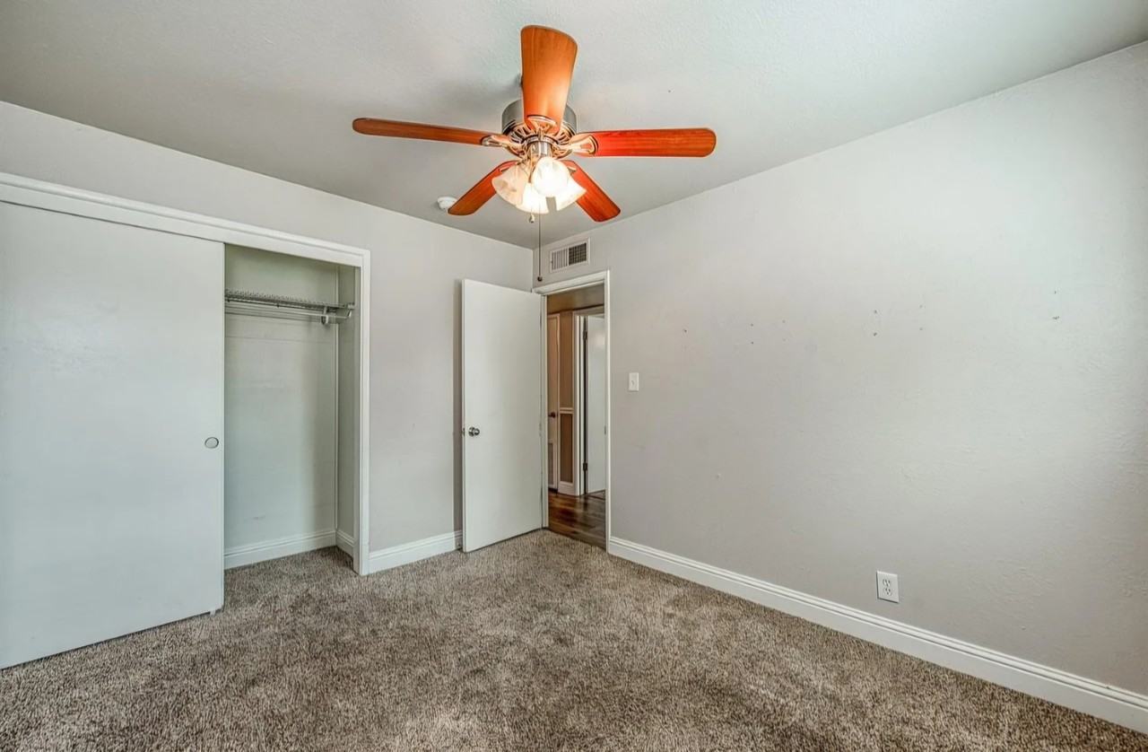 2234 E Rialto Ave #1 - Photo 5 of 8