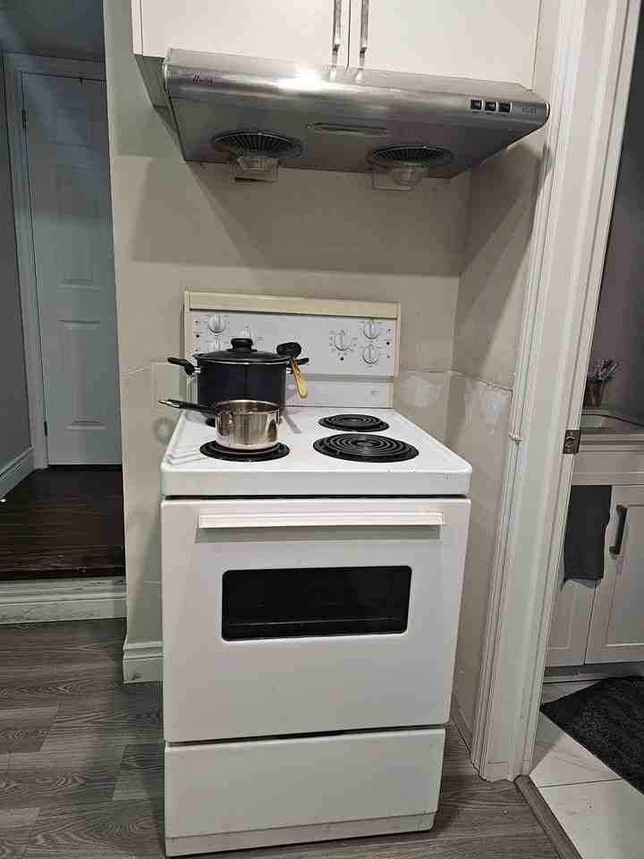 956 Danforth Rd #1 - Photo 2 of 11