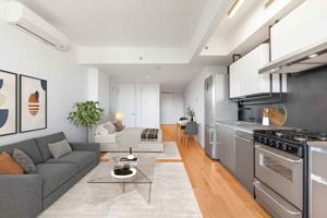 featured image of 123 Melrose St #641