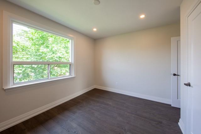 34 Robindale Ave Uppr - Photo 6 of 10