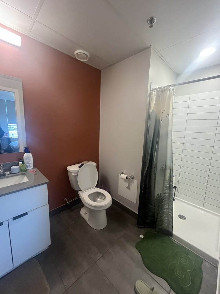 305 Rideau Street #1107 - Photo 2 of 4