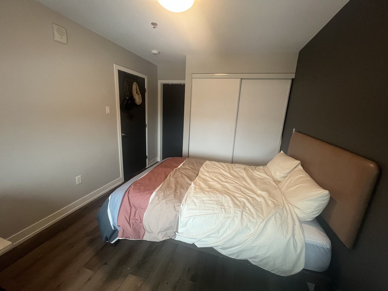 305 Rideau Street #1107 - Photo 3 of 4