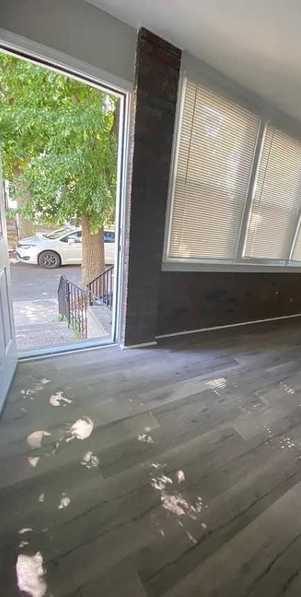 2507 S Dewey St #1 - Photo 2 of 9