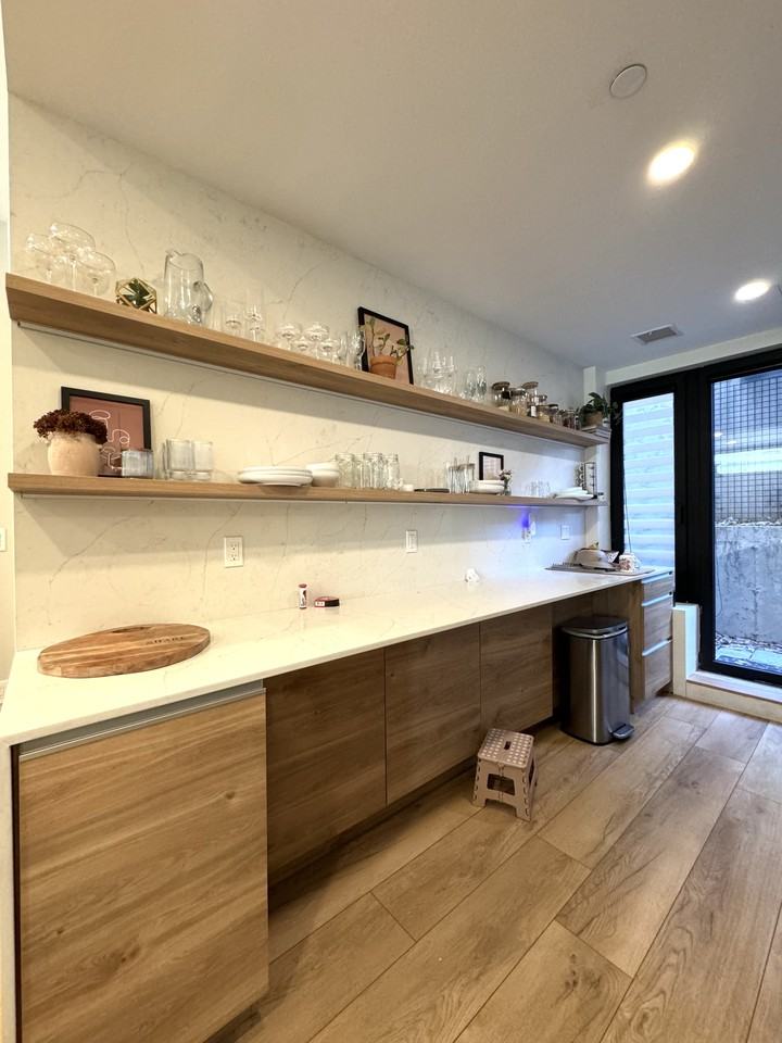 1578 Beacon Street1578 Beacon Street - 102 #102 - Photo 2 of 11