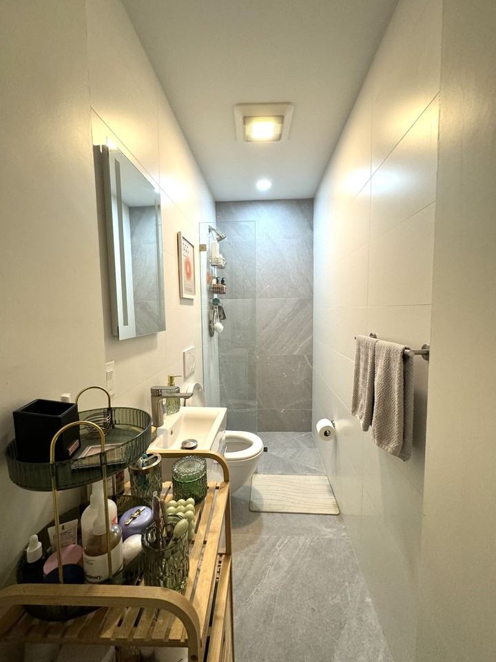 1578 Beacon Street1578 Beacon Street - 102 #102 - Photo 7 of 11