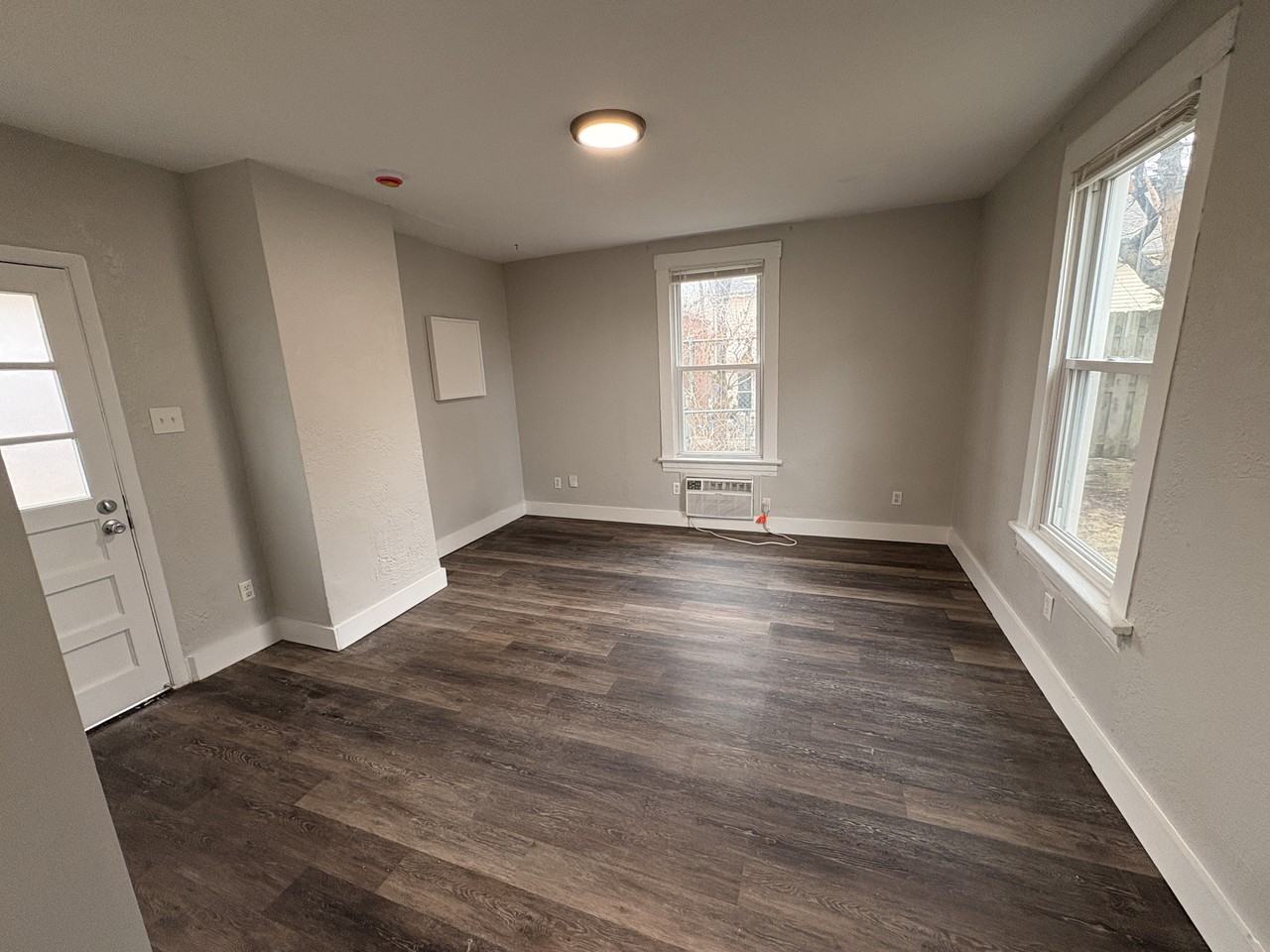 3438 Greenwood Blvd Rear #1 - Photo 3 of 11