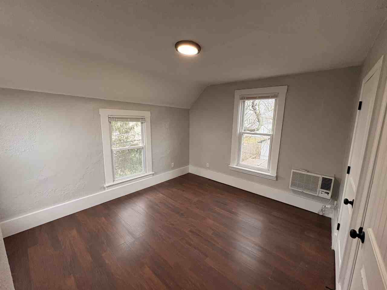 3438 Greenwood Blvd Rear #1 - Photo 5 of 11