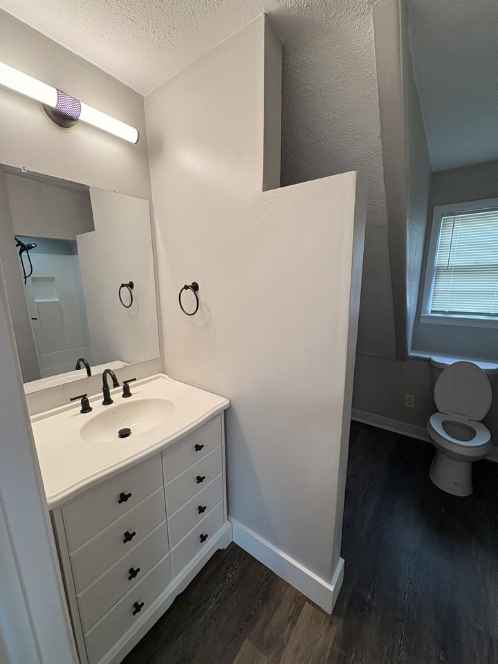 3438 Greenwood Blvd Rear #1 - Photo 7 of 11