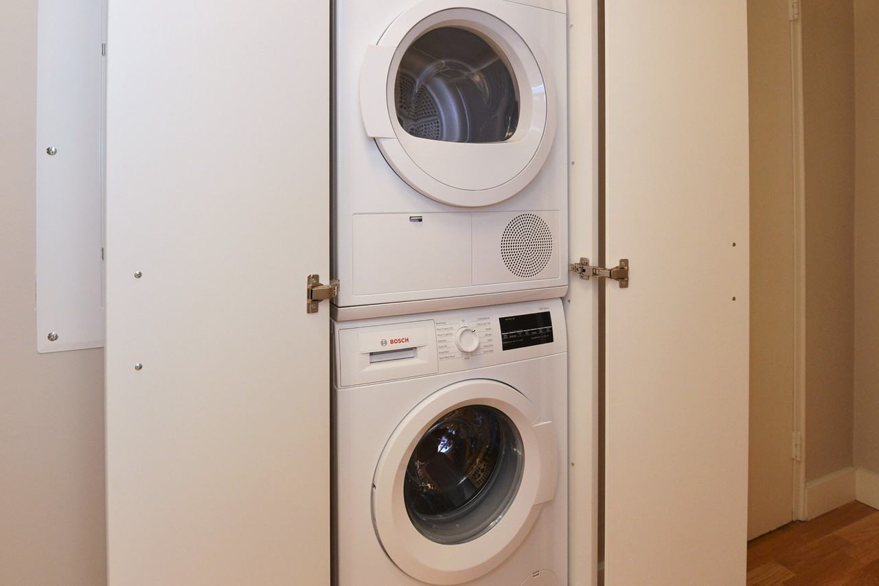 111 Lawton Boulevard - Photo 5 of 50