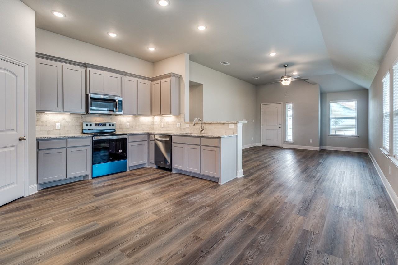 2803 Orchid Dr #1 - Photo 2 of 10