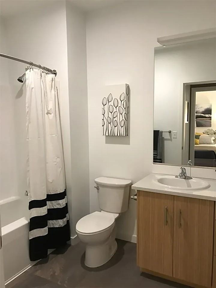 Overlook Park Apartments - Photo 5 of 9