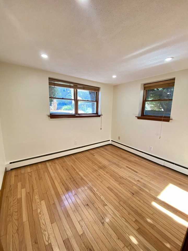 39 Loomis St #39 - Photo 6 of 13