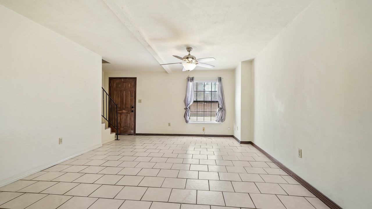 59278 Rebel Dr #A - Photo 3 of 9