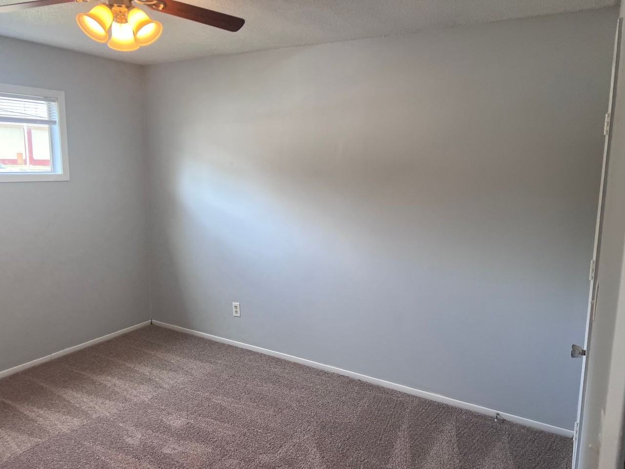 The Oaks Apartments - Photo 7 of 39