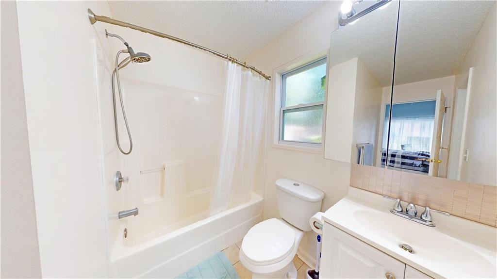 Easy St #1 - Photo 5 of 11