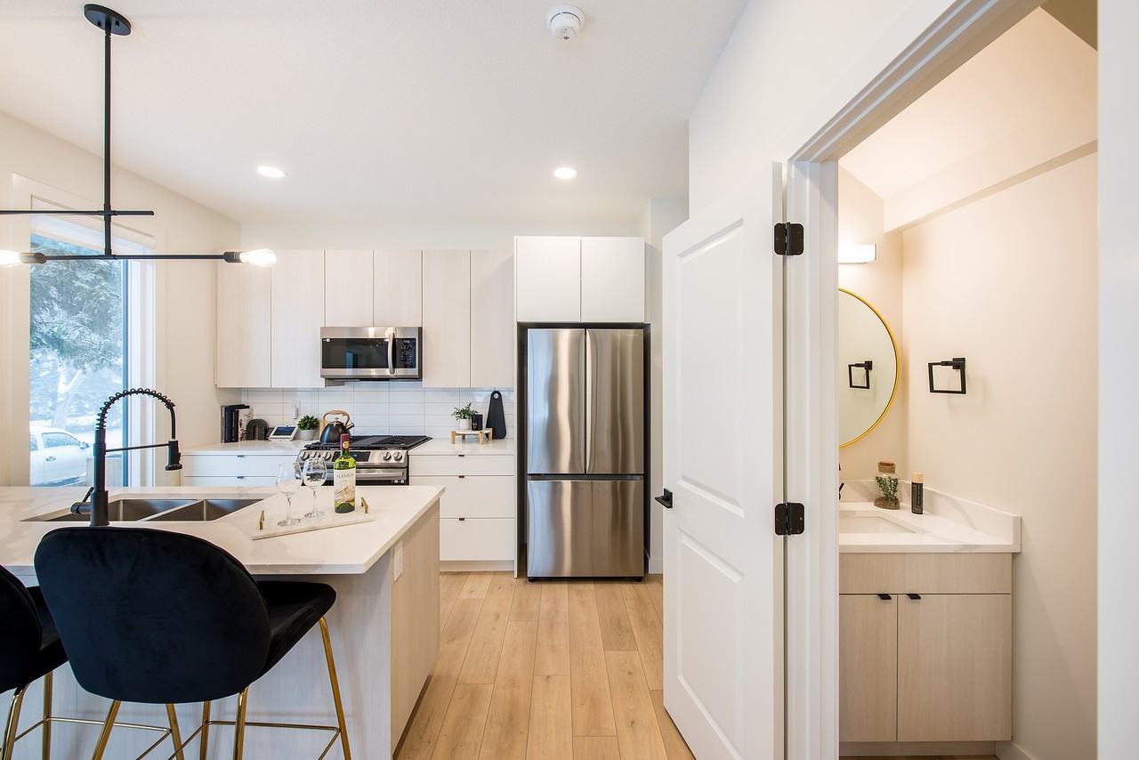 The Nest - Photo 3 of 19