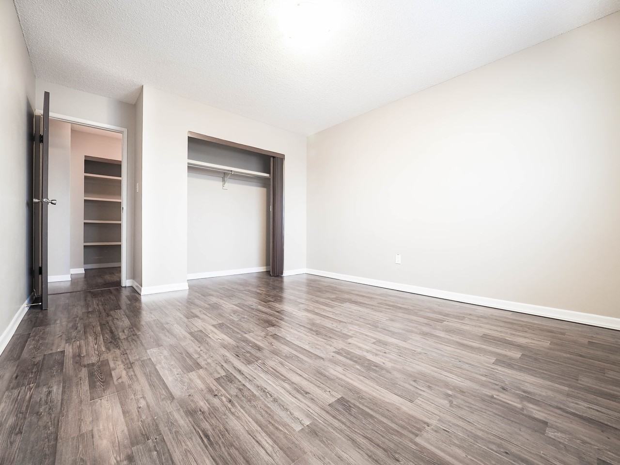 Ridgewood Park - Photo 6 of 8