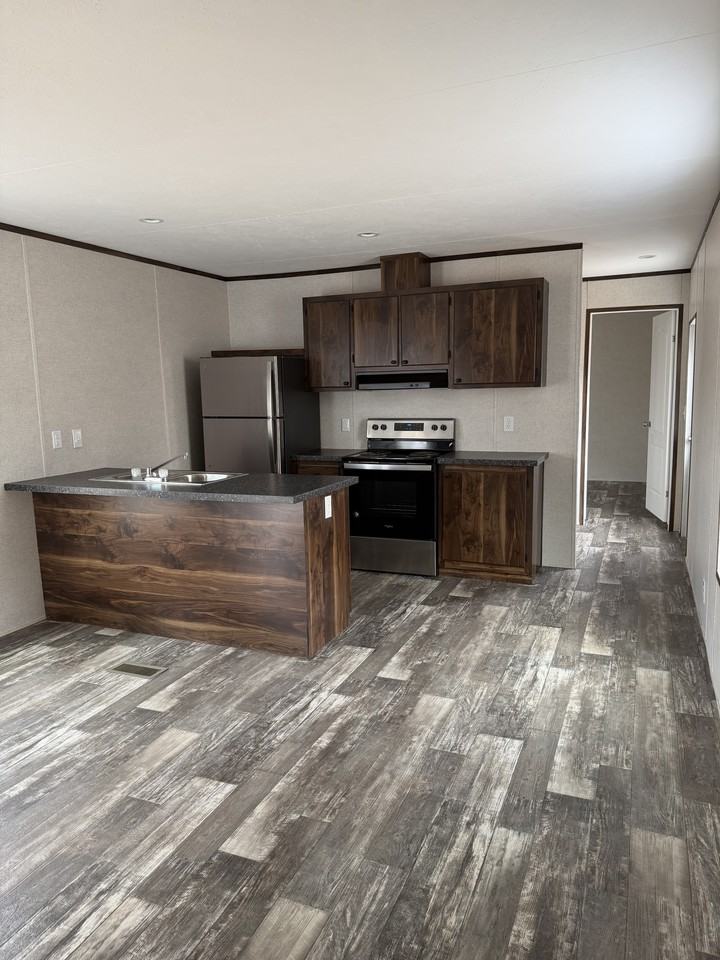 410 Parker St #1 - Photo 5 of 10