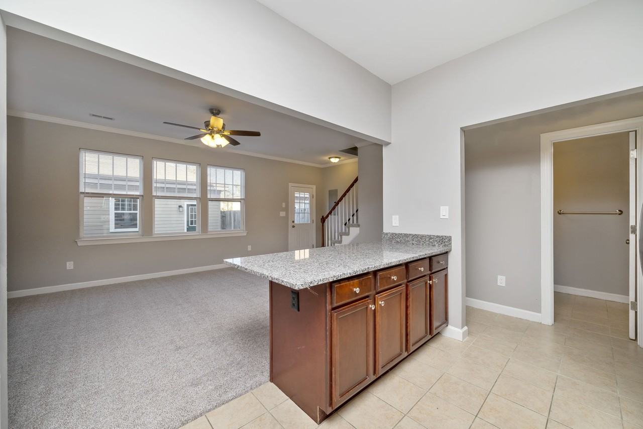 748 Washington Avenue - 1Washington Ave #1 - Photo 7 of 26