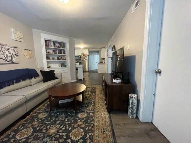 3142 North Kenmore Avenue - Garden - Photo 2 of 21