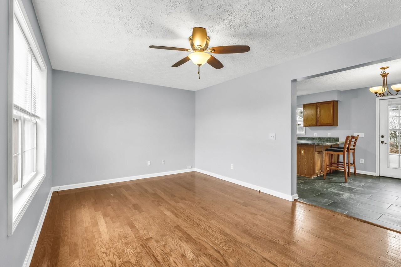 912 Lyme Brook Ln #1 - Photo 5 of 27