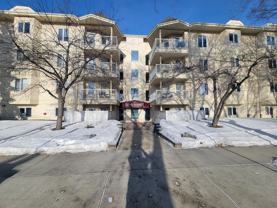 9138 83 Ave Nw - Photo 1 of 1