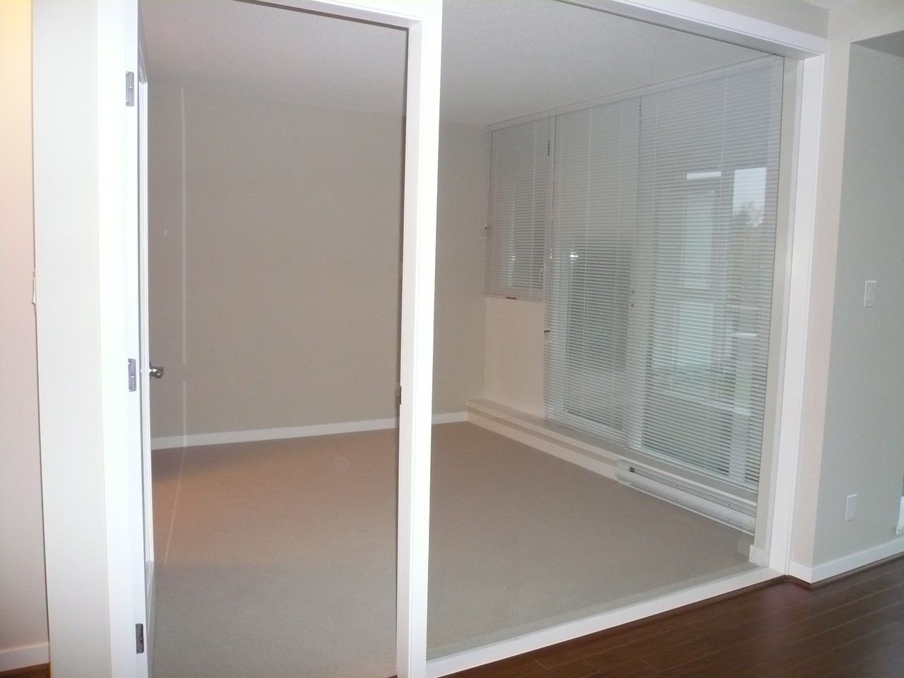 2770 Sophia St - Photo 6 of 14