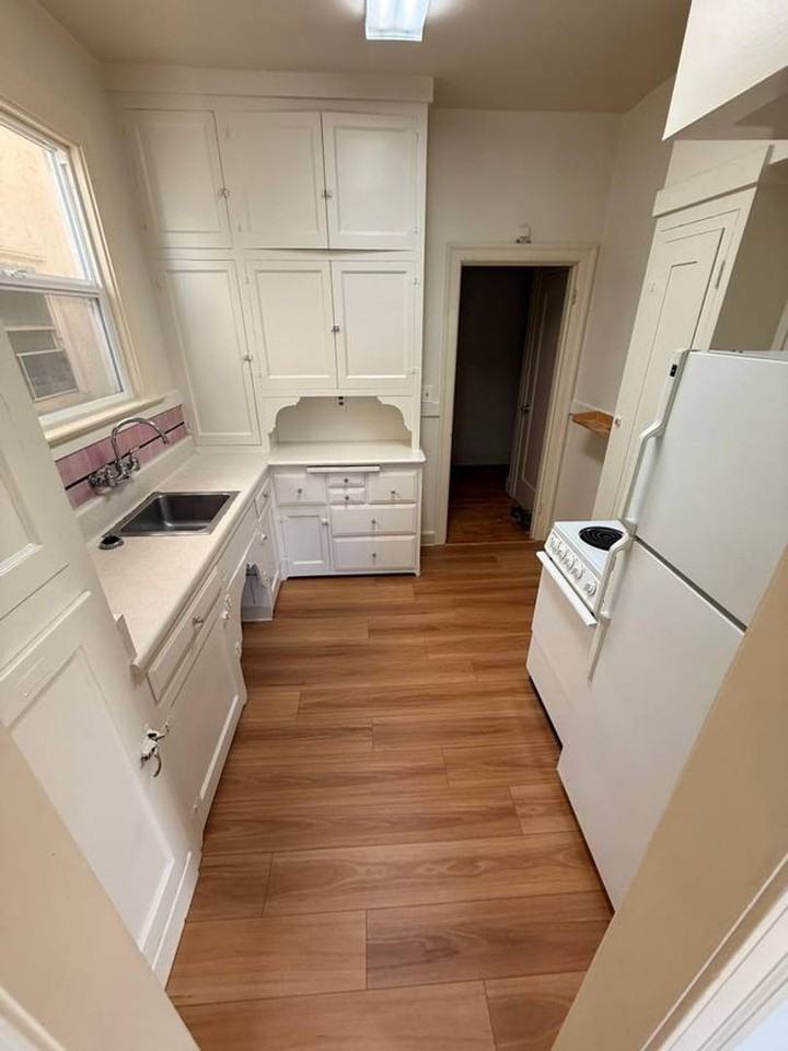 2533 Durant Ave #2 - Photo 3 of 23