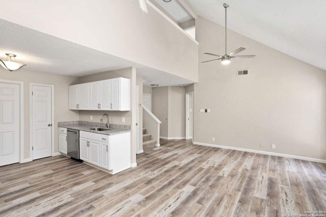 7431 Branston - Photo 3 of 10