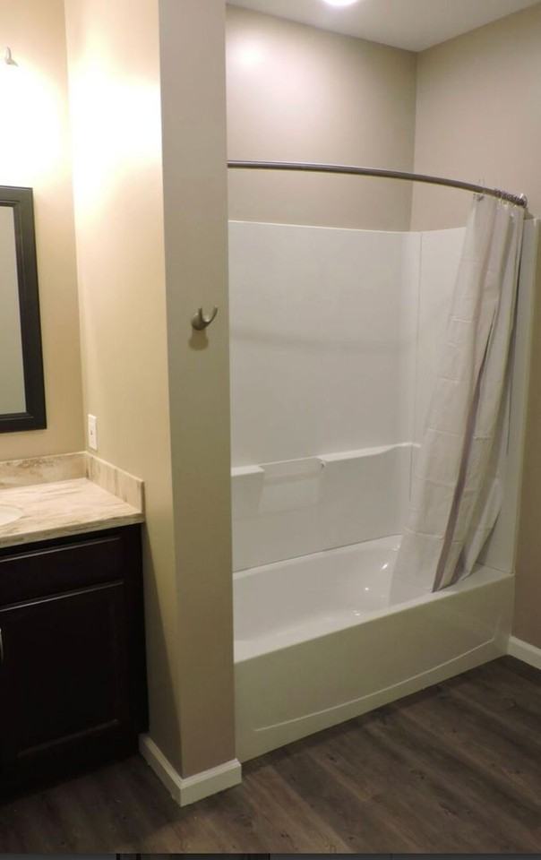 Chelsea Commons - Photo 4 of 8