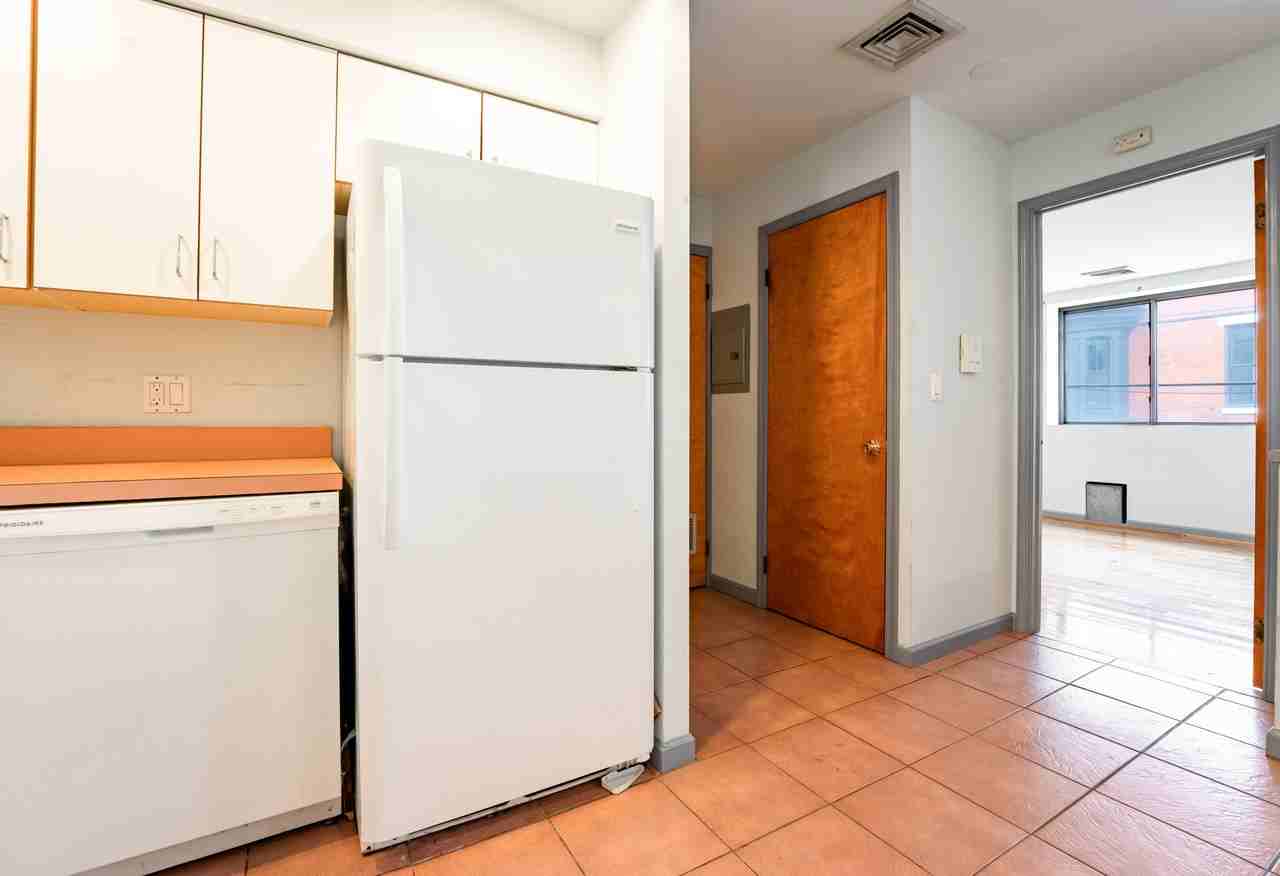 763 South 8th Street - 2 F3 #2F3 - Photo 7 of 17