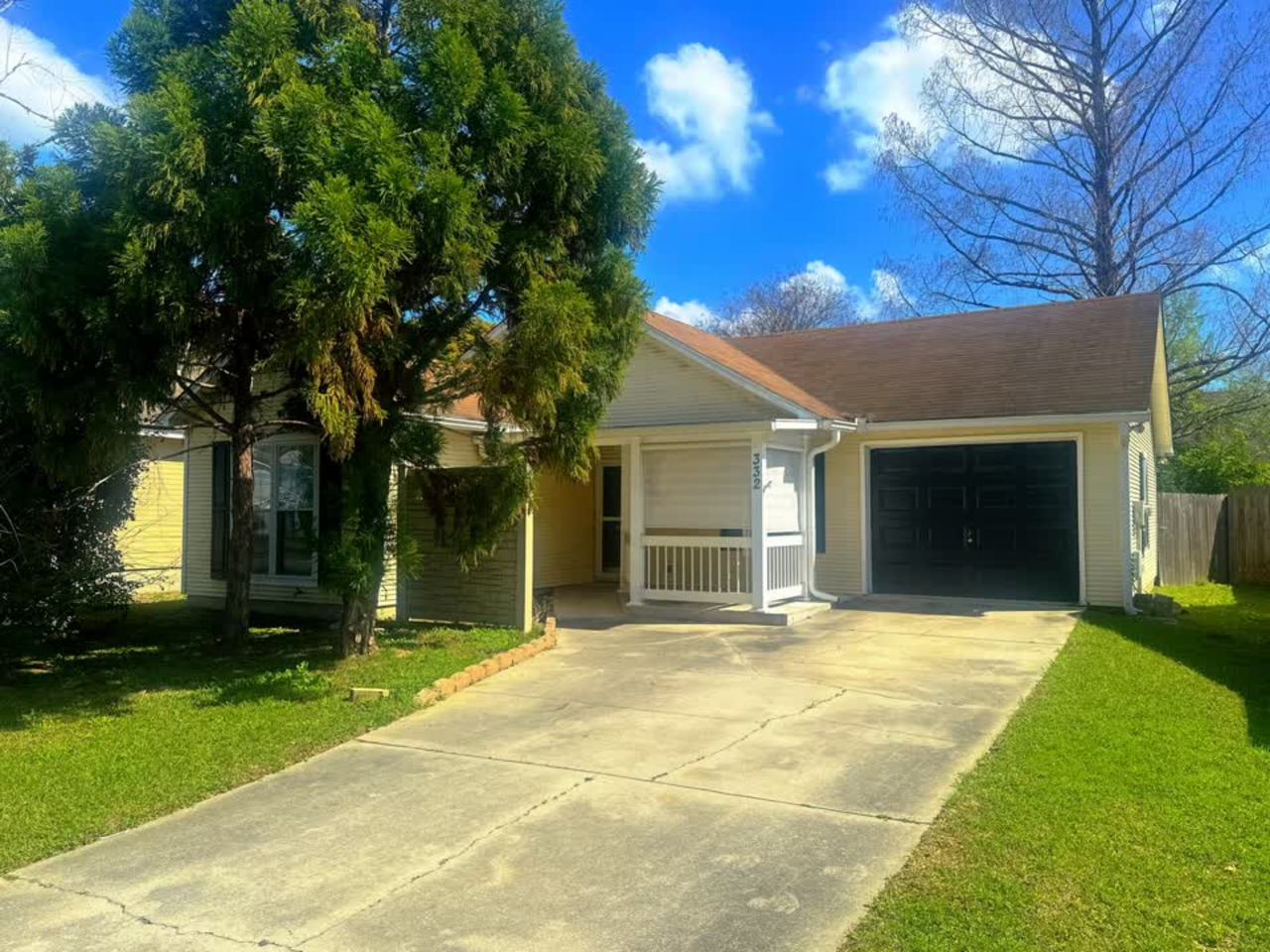 332 Sawgrass Dr #1 - Photo 2 of 30