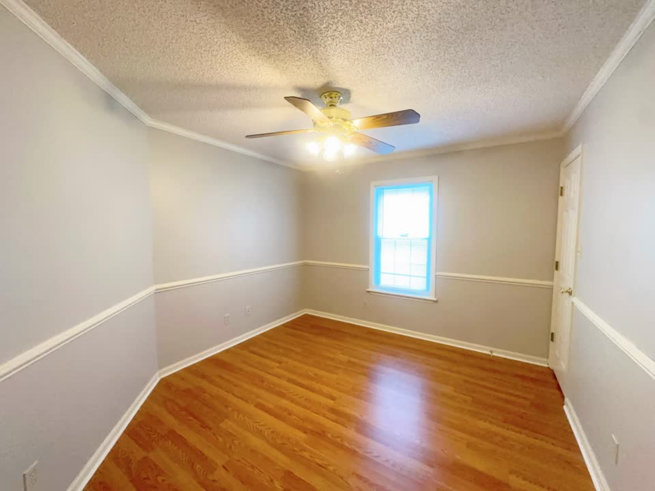 332 Sawgrass Dr #1 - Photo 6 of 30