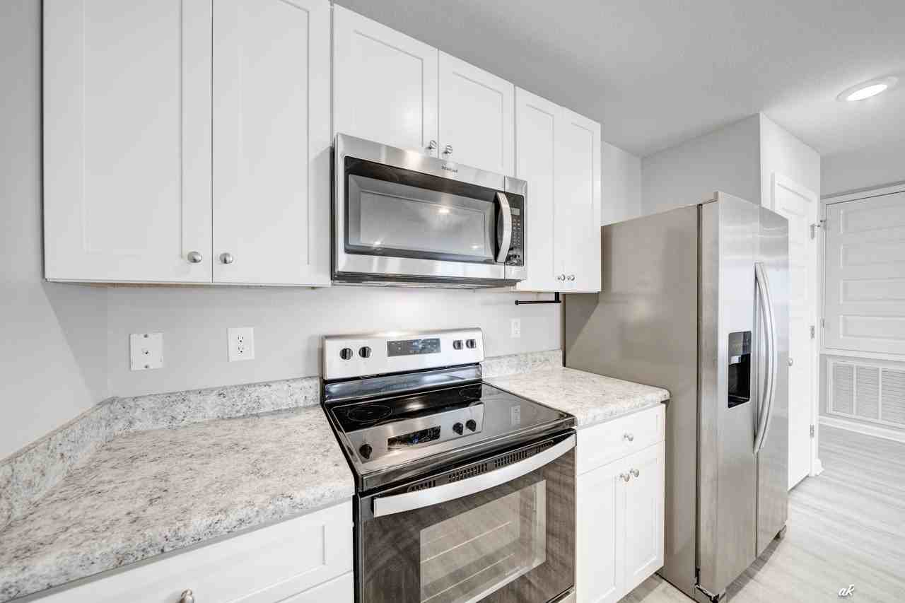 5028 Rivergrass Dr #1 - Photo 7 of 24