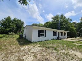 featured image of 200 Spencer Dr #1