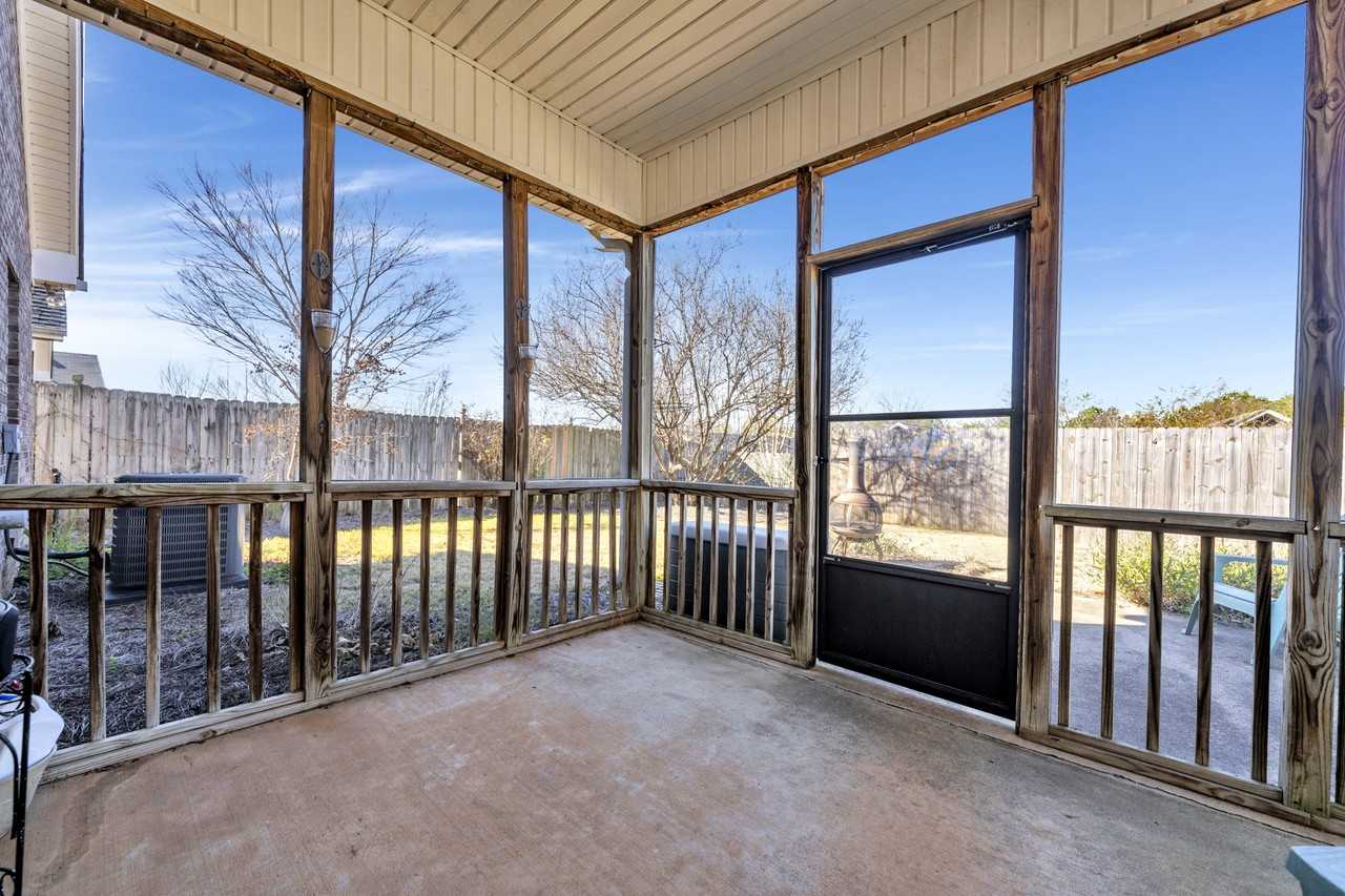 4845 Longmeadow Ln #1 - Photo 6 of 28