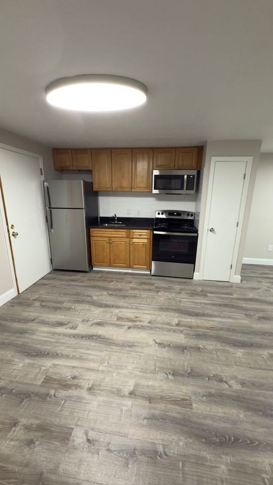 Ridgewood Apartments Gardner - Photo 5 of 35