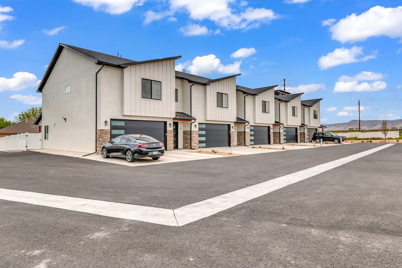 681 28 Rd #1 - Photo 2 of 34