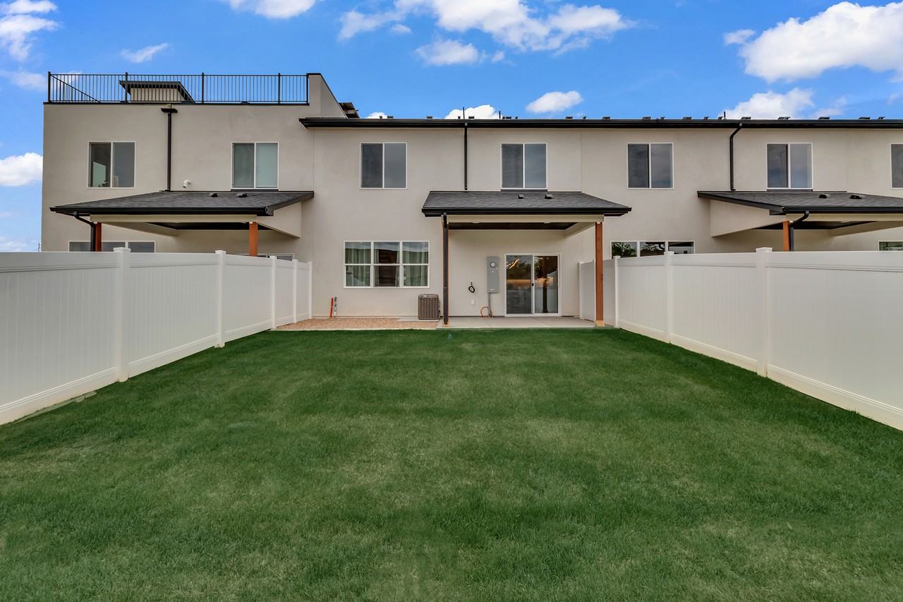 681 28 Rd #1 - Photo 4 of 34