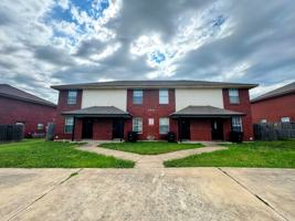 featured image of 4406 Deek Dr