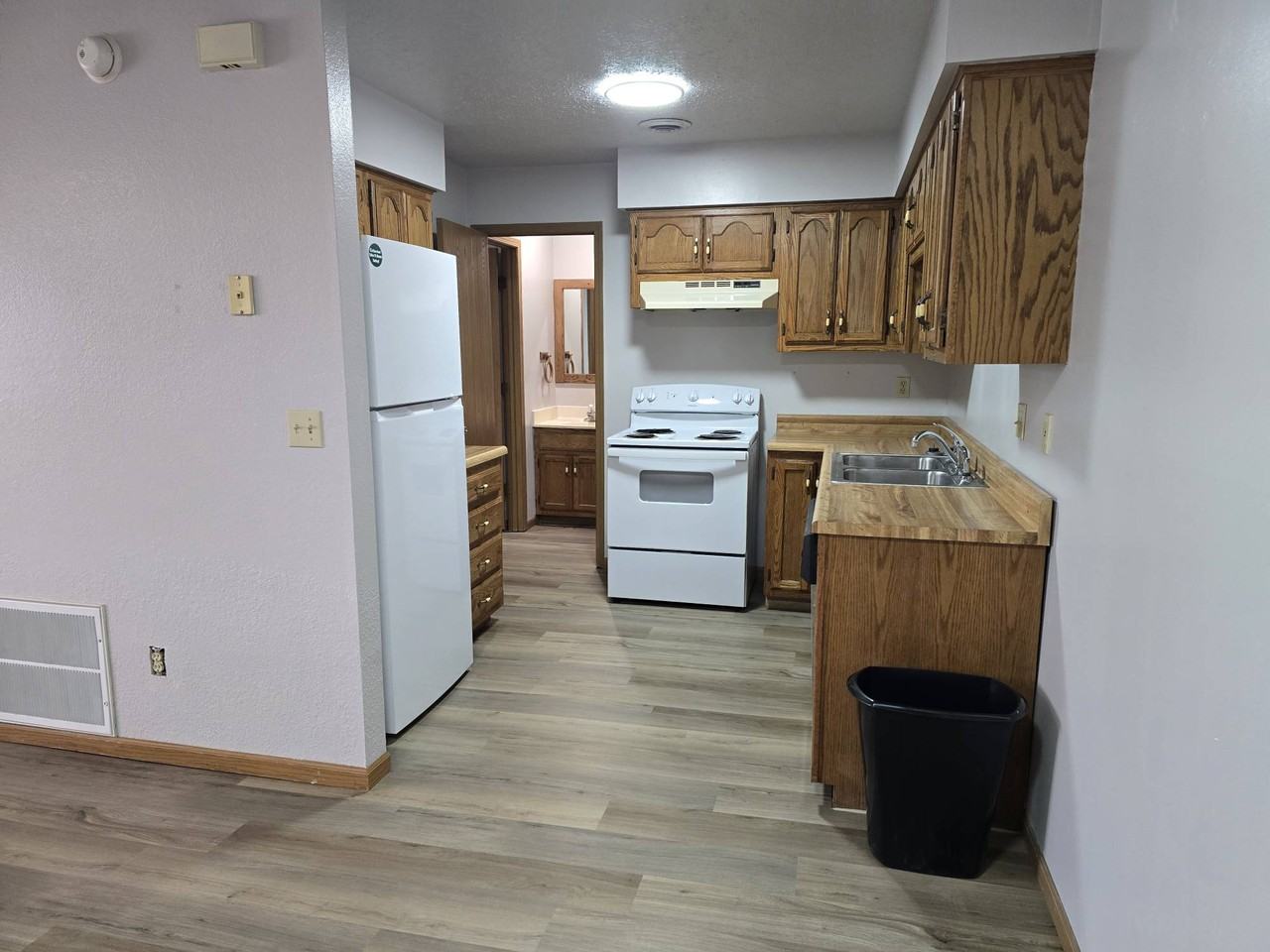 115 Holly Dr #1 - Photo 3 of 8