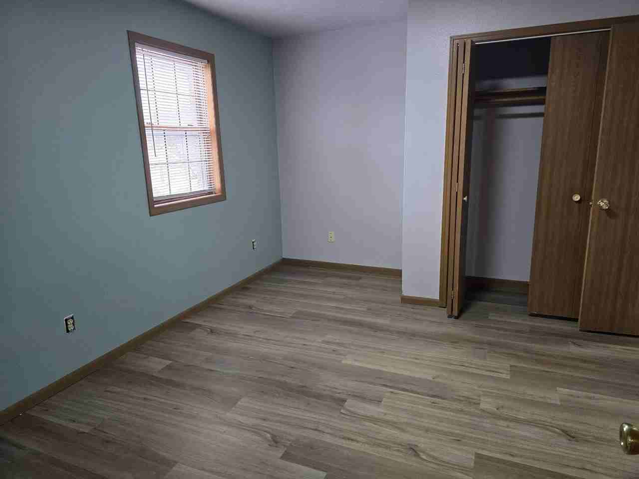 115 Holly Dr #1 - Photo 5 of 8