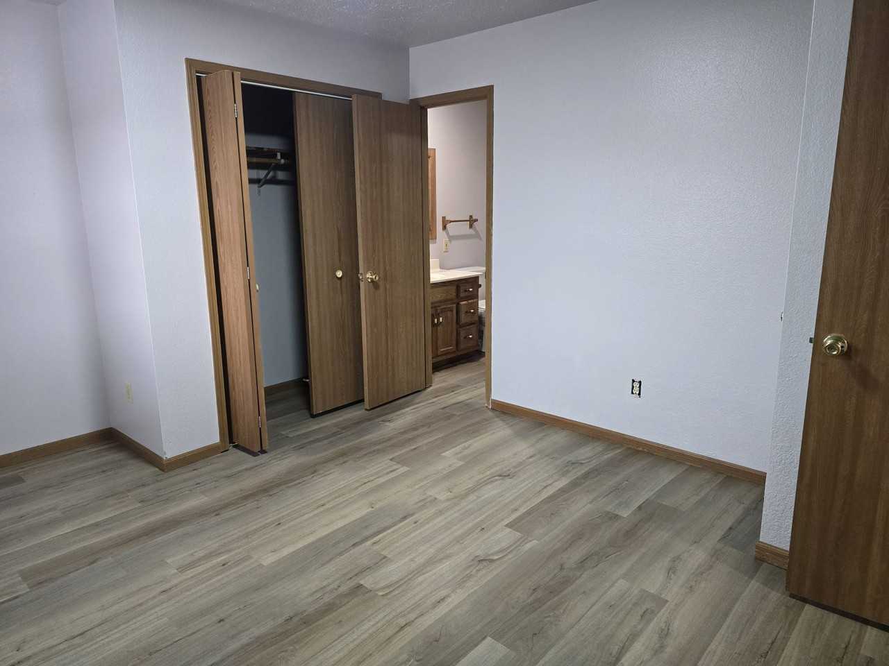 115 Holly Dr #1 - Photo 6 of 8