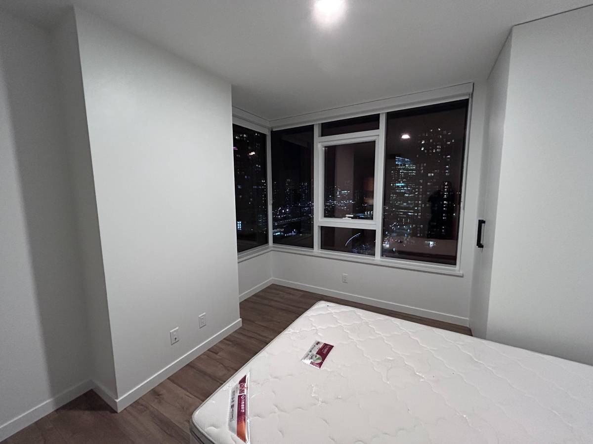 10448 University Drive #2008 - Photo 4 of 20