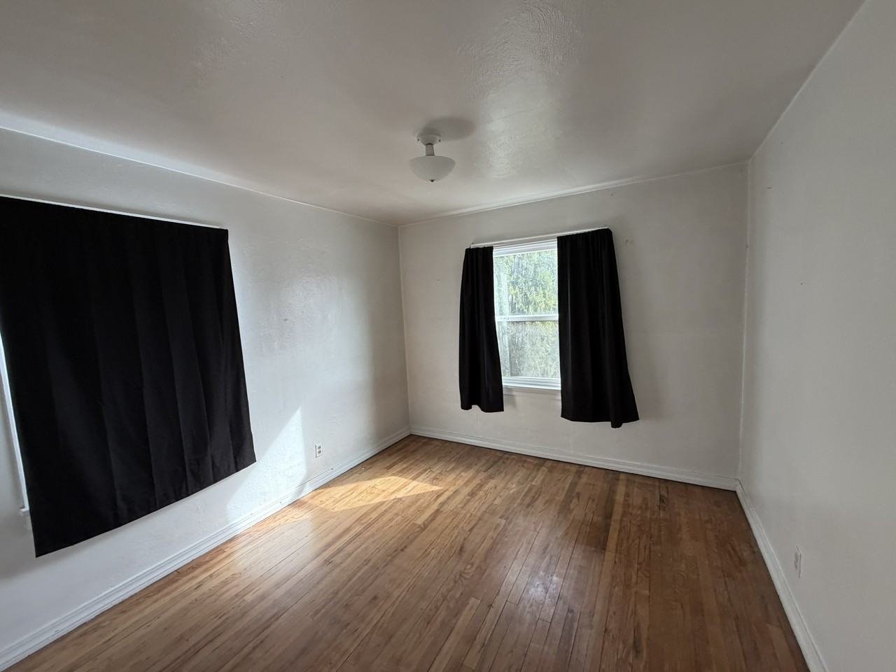 621 N 2nd St #1 - Photo 4 of 10
