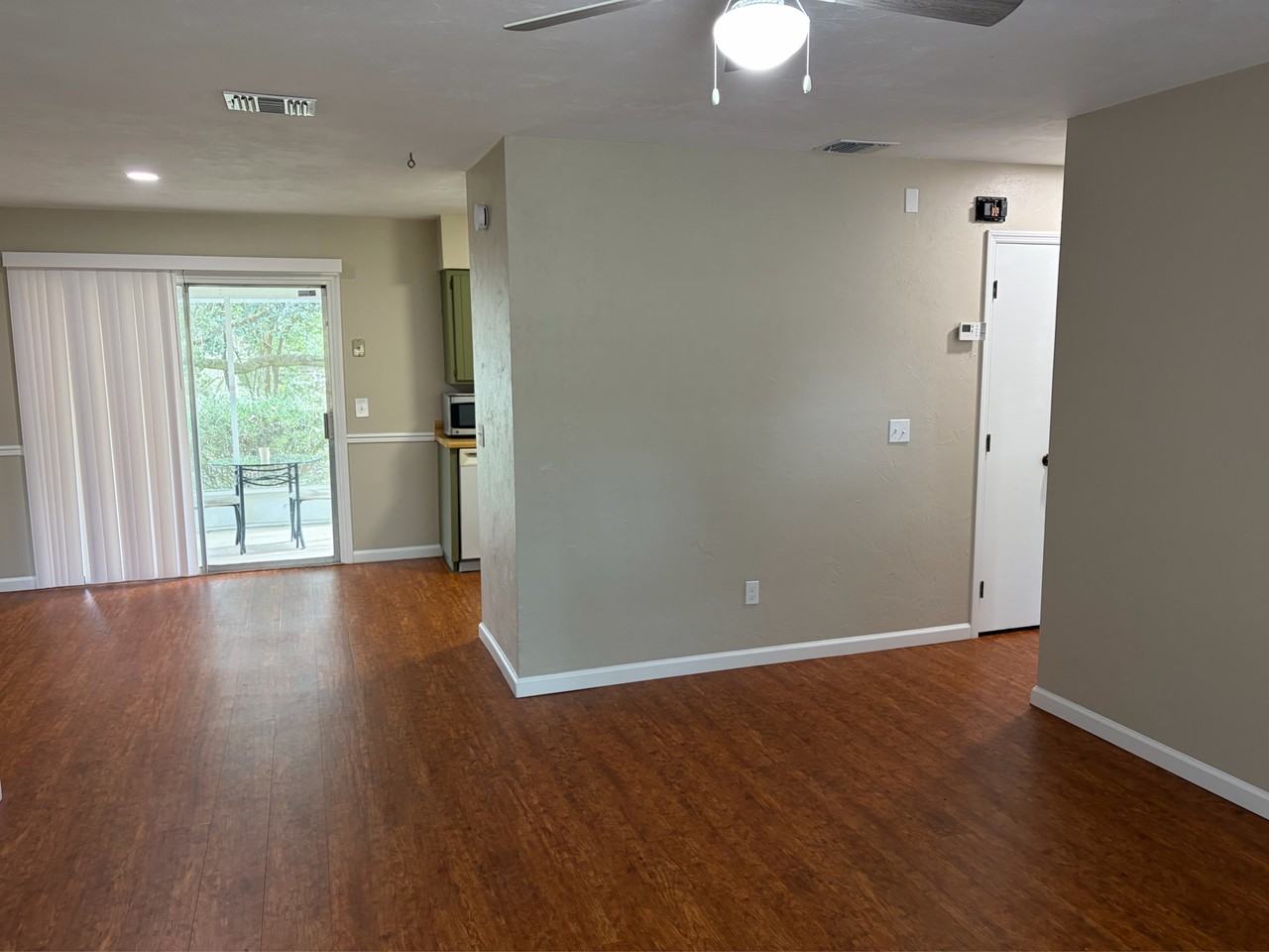 4201 Wood Hill Ct #1 - Photo 5 of 24