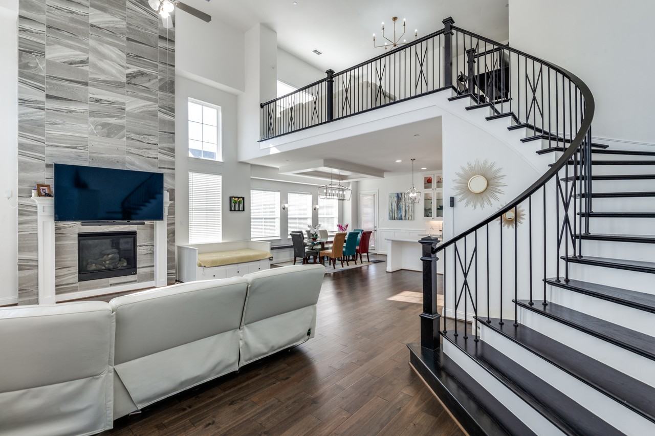 4932 Saguaro Rdg #1 - Photo 6 of 26