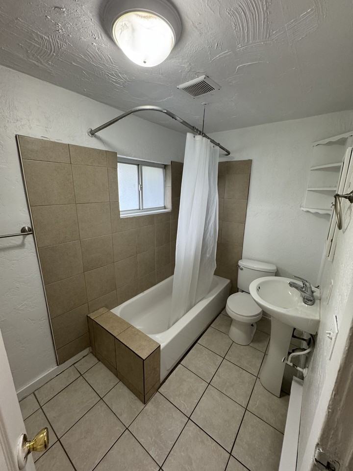 735 W 400 N #3 - Photo 7 of 17